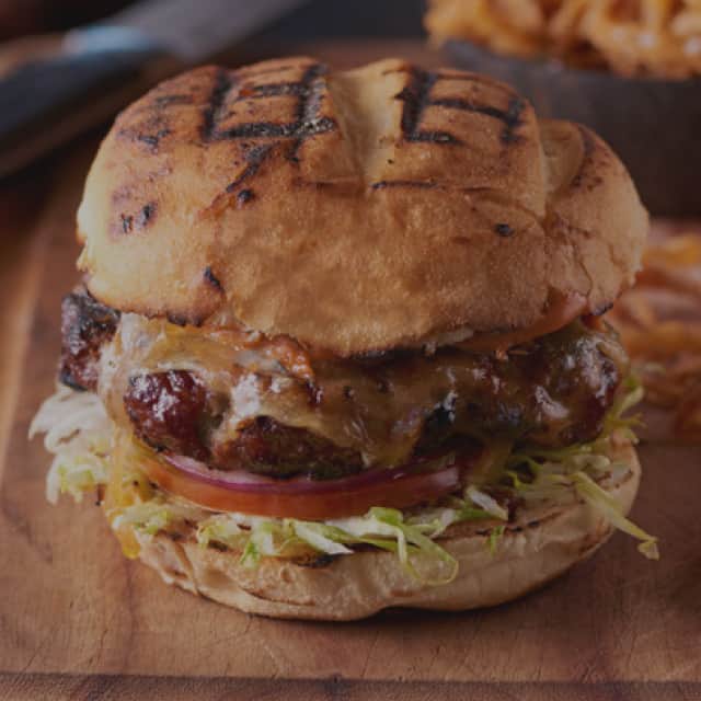 Signature-burgers-Angus-Beef